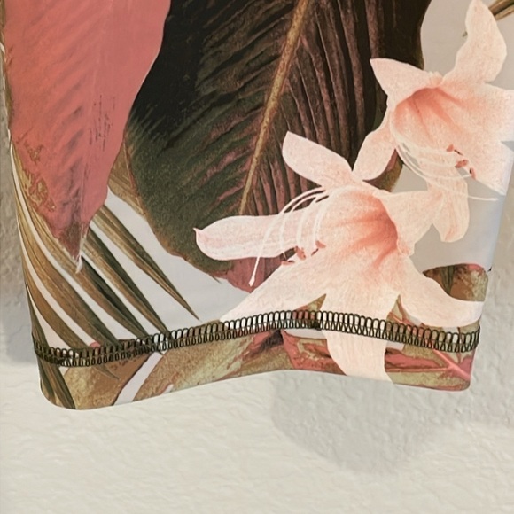 Old Navy Women Leggings Small Green & Pink Floral Powersoft Workout Athleisure - Picture 8 of 14